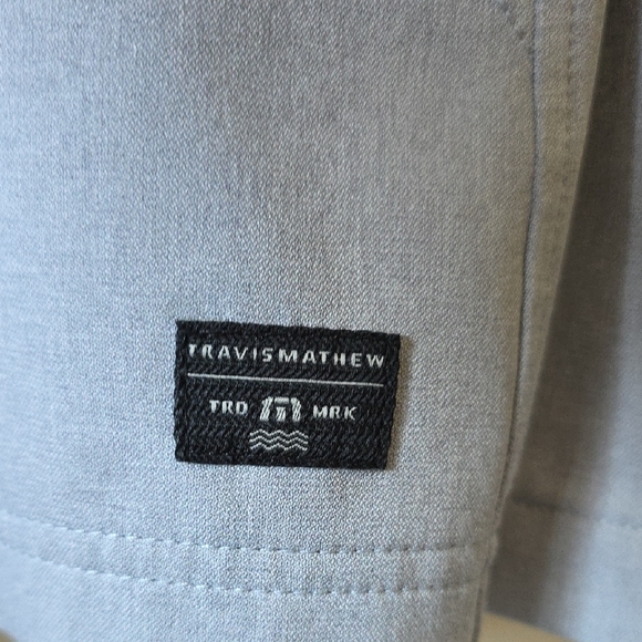 Travis Mathew Gray Athletic Sweatshirt Hoodie - Picture 5 of 10